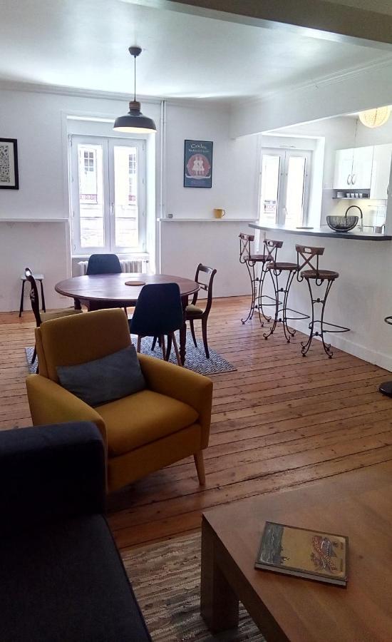 Les Appartements Du 31 - Centre Ville - 1Er Etage - 56 M2 Кимпер Екстериор снимка